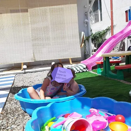 Baby Friendly 3-bedrooms By The Sea * 康斯坦察